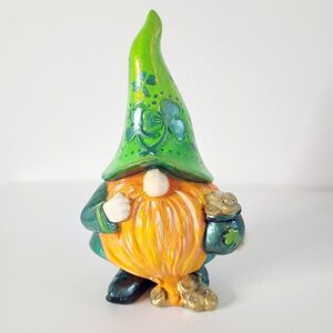 St.‎ Patricks Day Gnome Sparkle Metallic Hand Painted Irish Leprechaun Figure